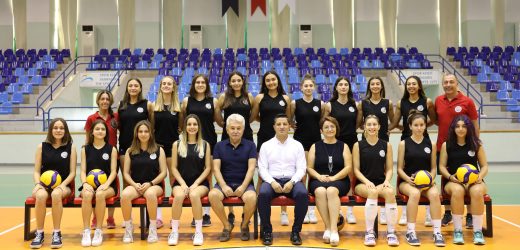 KADIN VOLEYBOL TAKIMI İKİNCİ LİGE HAZIR