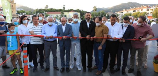 MARMARİS’TE İNSANSI TAŞLAR