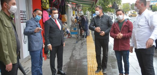 BAŞKAN DEMİR, MECLİS ÜYELERİYLE BİRLİKTE ESNAF ZİYARETİ YAPTI