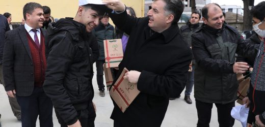 KINIK’TA ORMAN HAFTASI ETKİNLİKLERİ KAPSAMINDA FİDAN DİKİMİ GERÇEKLEŞTİ