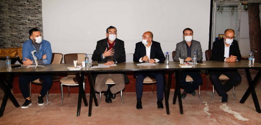 EĞLENCE SEKTÖRÜ CAN ÇEKİYOR