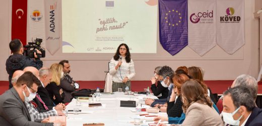 Adana Büyükşehir eşit toplum için çalışıyor