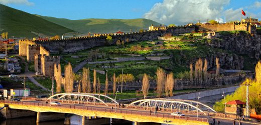 GERÇEK KURTULUŞ YARINLARDA…