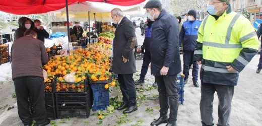 Atakum Belediyesi, tüm ekipleriyle karla mücadelede
