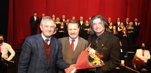 Atakum Belediyesi Türk Halk Müziği Korosu’ndan muhteşem konser