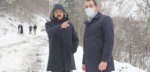 Atakum Belediyesi’nden kesintisiz karla mücadele