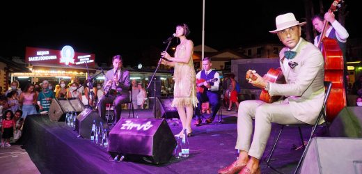 AYVALIK 7. AIMA MÜZİK FESTİVALİ FLAPPER SWİNG JAZZ BAND’İN KONSERİYLE VEDA ETTİ