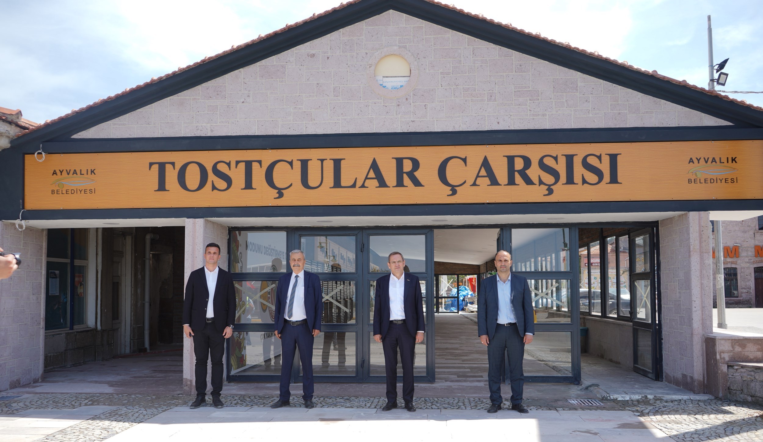 AYVALIK TOSTÇULAR ÇARŞISI YENİ YÜZÜYLE AÇILIŞA HAZIR