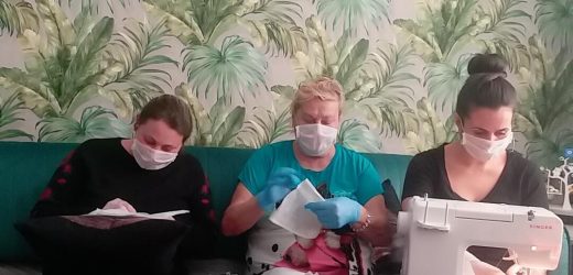 Ayvalık Belediyesi Maske Üretimine Başladı