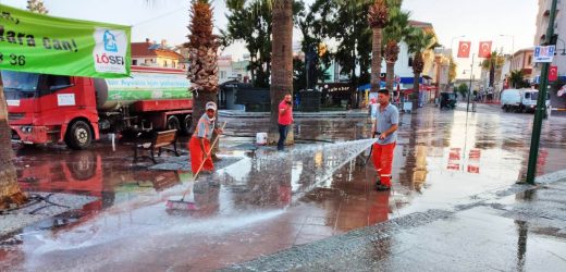 AYVALIK’TA DEZENFEKSİYON SEFERBERLİĞİ