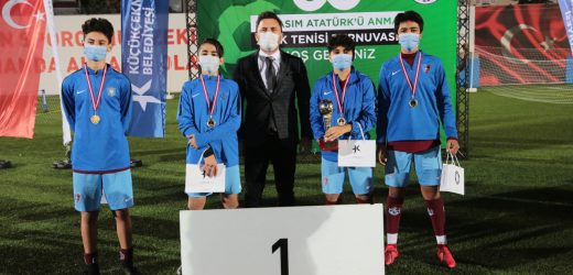 KÜÇÜKÇEKMECE’DE 10 KASIM AYAK TENİSİ TURNUVASI YAPILDI