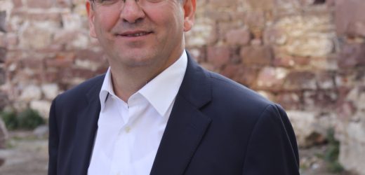 BAŞKAN ERGİN: AYVALIK BELEDİYESİNDE GELİR VE GİDER DENGELENDİ