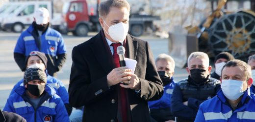 Başkan Cemil Deveci’den karla mücadele ekiplerine teşekkür belgesi