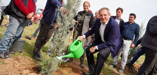 BAŞKAN ERGİN, HEDEF: “YEMYEŞİL BİR AYVALIK”