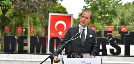 15 TEMMUZ DEMOKRASİ ŞEHİTLERİ BEYLİKDÜZÜ’NDE ANILDI