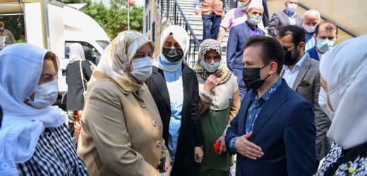 TUZLA BELEDİYE BAŞKANI DR. ŞADİ YAZICI’NIN VEFAT EDEN ANNESİ İÇİN YASİN-İ ŞERİF OKUNDU