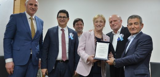 BEYLİKDÜZÜ’NDE KANSER FARKINDALIĞI ARTIRILDI