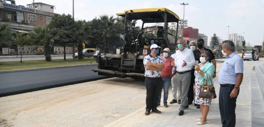 Adana Büyükşehir’in asfalt hamlesi sürüyor