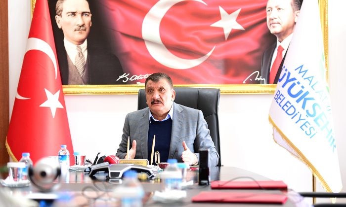 BAŞKAN GÜRKAN, MALATYALI İŞ ADAMLARINA HİZMET VE YATIRIMLARI ANLATTI