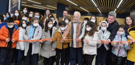 DÜNYA ŞİİR GÜNÜ’NDE DİZELER TUALLERE YANSIDI