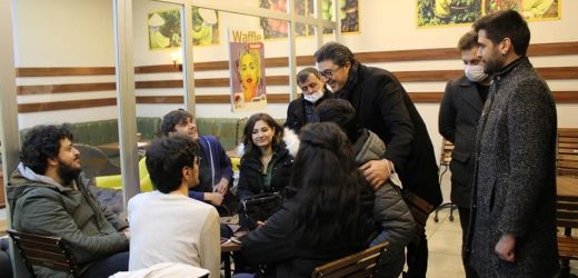 CHP’Lİ AYTEKİN: ÜNİVERSİTELİLER DE SANDIĞI BEKLİYOR