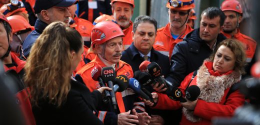 Bayrak’tan Nefes Kesen Deprem Tatbikatı