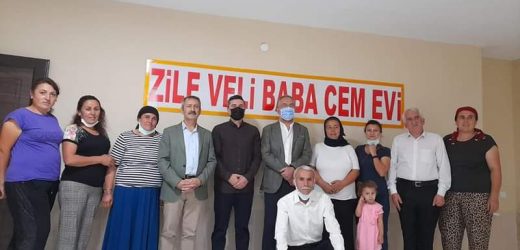 Veli Baba Cemevi’nde Alevi yurttaşlarından, Zile Belediye Başkanı Şükrü Sargın’a Sevgi Seli