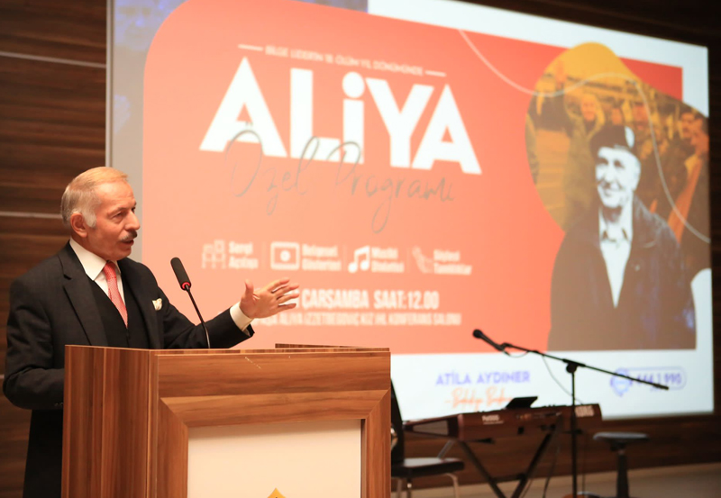 ‘BİLGE KRAL’ ALİYA İZZETBEGOVİÇ BAYRAMPAŞA’DA ANILDI