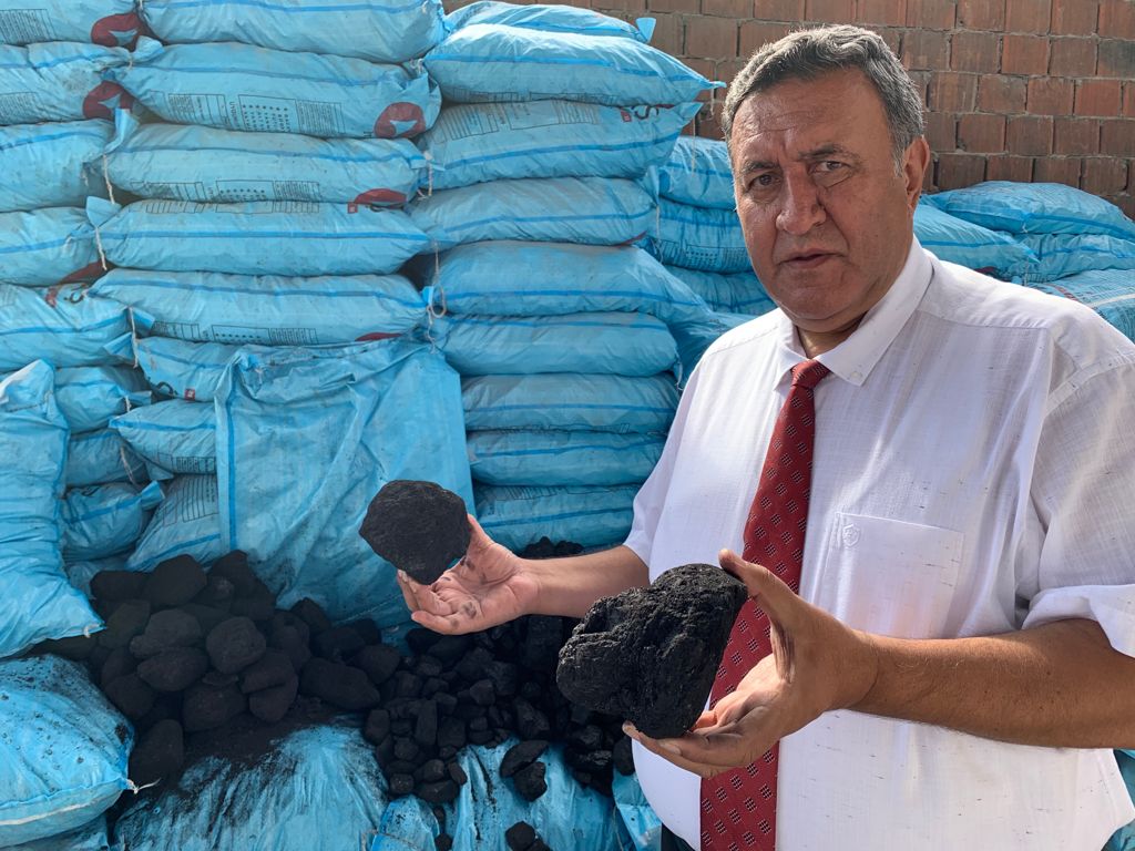 Gürer: “Kömür yanmadan el yakıyor”