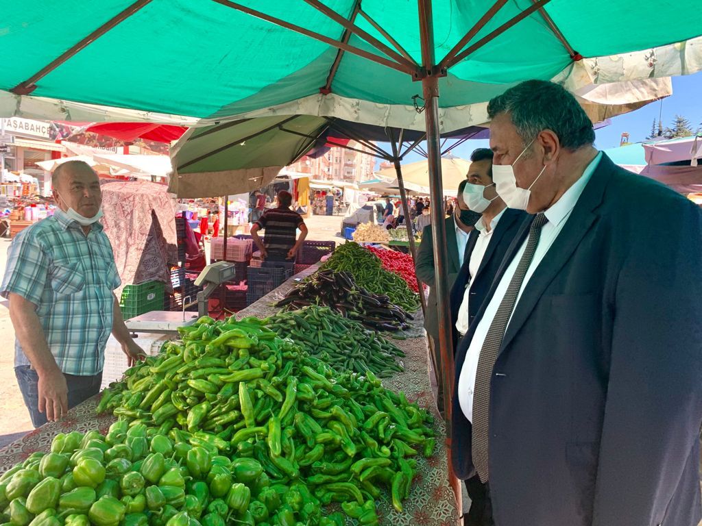 Gürer: Pazarcı esnafı da, vatandaş da dertli