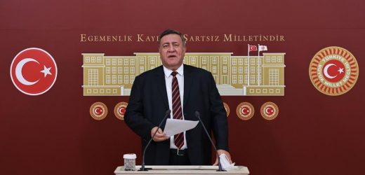 Gürer: “En düşük emekli maaşı asgari ücrete eşitlenmediği sürece emeklinin hakkı verilmemiştir”