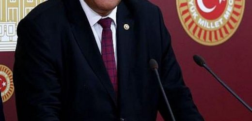 GÜRER: DİPLOMALI İŞSİZ SAĞLIKÇILAR BAKANDAN AÇIKLAMA BEKLİYOR