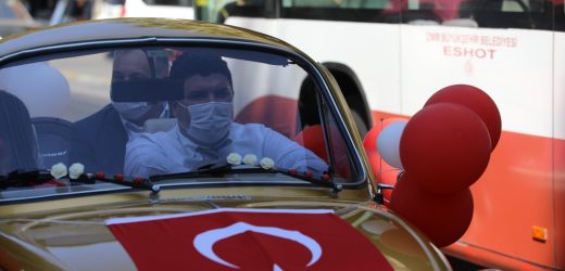 Buca’da renkli 9 Eylül korteji