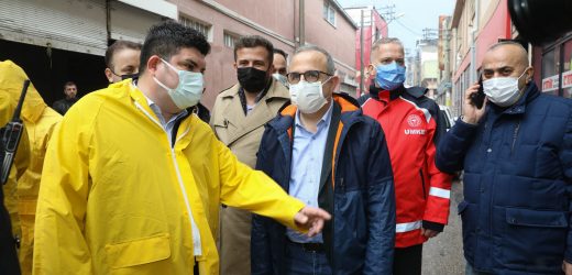 Başkan Kılıç sel felaketine karşı A takımıyla sahada