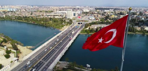 Girne Köprüsü genişletildi, 5 şeritli yol 10 şeride çıkarıldı