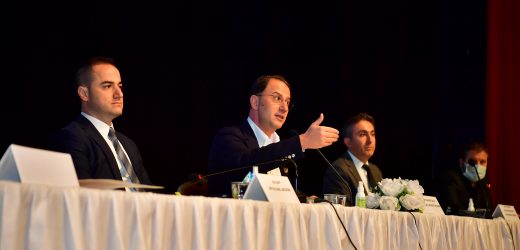 GÜRPINAR’DA 1. ETAP KENTSEL DÖNÜŞÜM TOPLANTISI YAPILDI