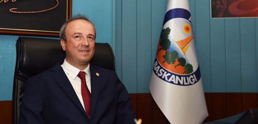 HANÇERLİ’DEN 17 AĞUSTOS MESAJI : “DEPREMİ HATIRLAMAK, GEREĞİNİ YAPMAKLA OLUR. ARTIK İŞ YAPMA;  GÜVENLİ YAPILAR İNŞA ETME ZAMANI”