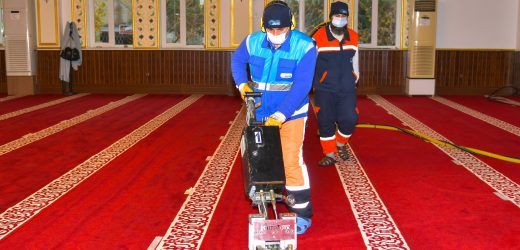 ESENYURT’TA İBADETHANELER DİP KÖŞE TEMİZLENİYOR