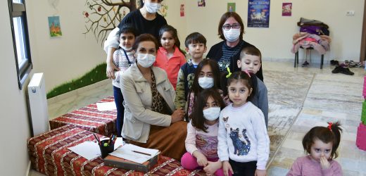 ESENYURTLU KADINLAR ÜRETİME BAŞLADI