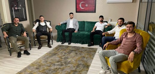 Türkiye’nin yıllardır özlediği bu tabloyu İstanbul Çekmeköy ilçesi siyasi partilerin gençleri bir araya gelerek tamamladı.