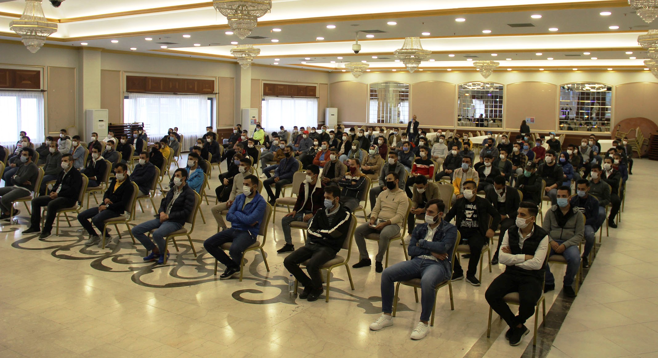 ESENYURT BELEDİYESİ 282 KİŞİYE İSTİHDAM SAĞLADI