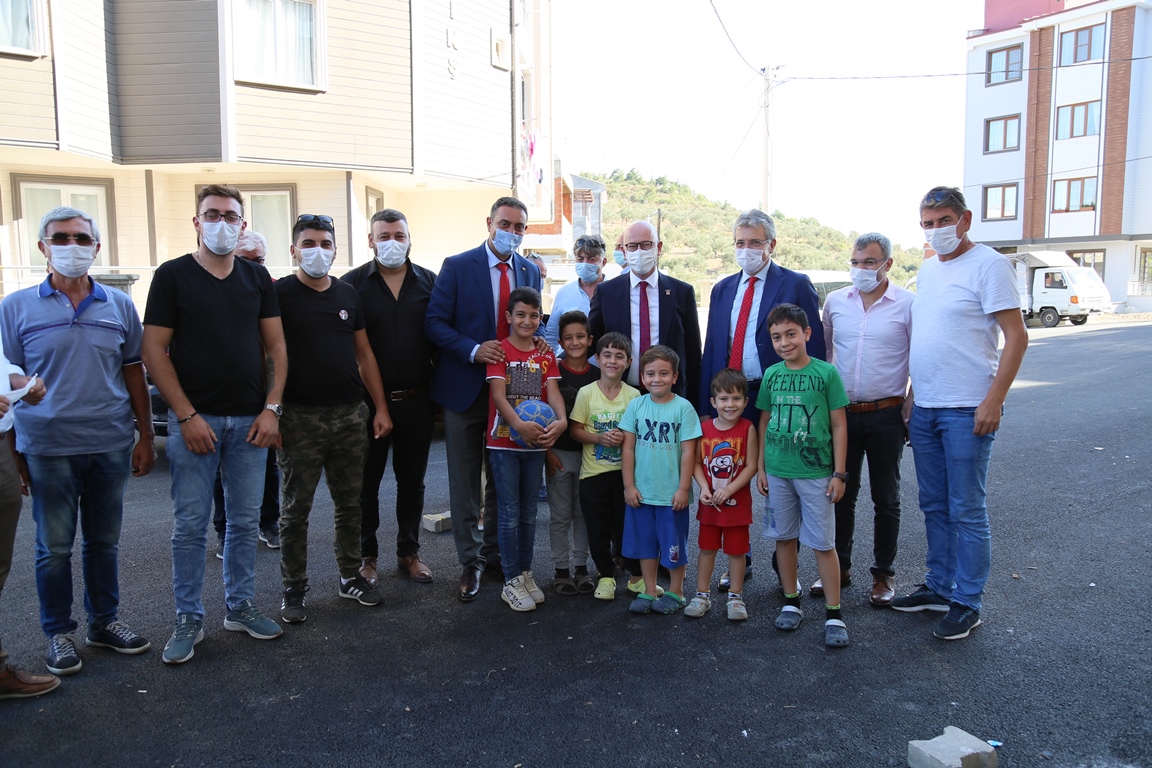 EDREMİT’TE ÇALIŞMALAR DÖRT KOLDAN DEVAM EDİYOR