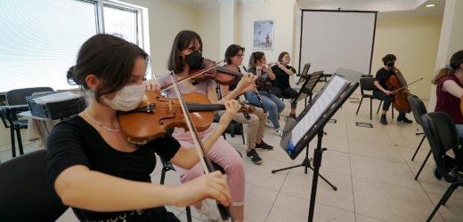 Kartal Belediyesi Sanat Akademisi Yüz Yüze Eğitimlerine Başladı