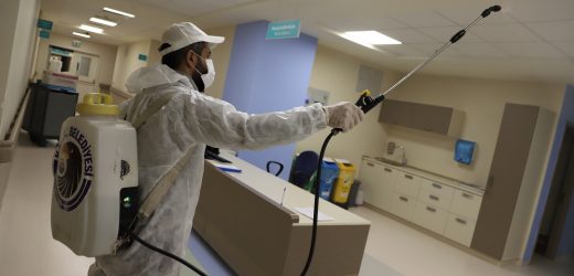 Kartal Belediyesi’nden Sokağa Çıkma Yasağında Hafta Sonu Mesaisi