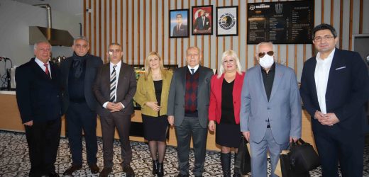 Kartal Belediyesi’nden gazetecilere 10 Ocak Çalışan Gazeteciler günü kutlaması