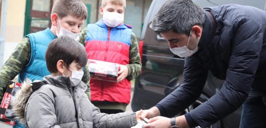 Komşu İletişim Merkezi Kartal’da Çalmadık Kapı Bırakmayacak