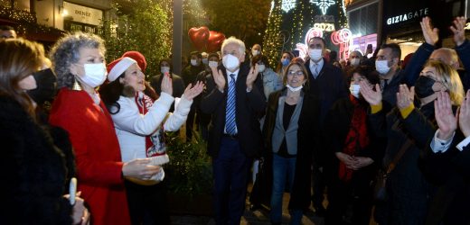 ŞİŞLİ’DE YENİ YIL BÜYÜK BİR COŞKUYLA BAŞLADI