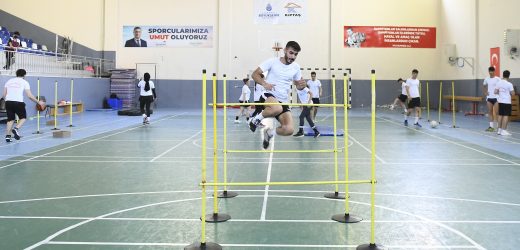 ESENYURT BELEDİYESİ GENÇLERİ SPOR AKADEMİLERİNE HAZIRLIYOR