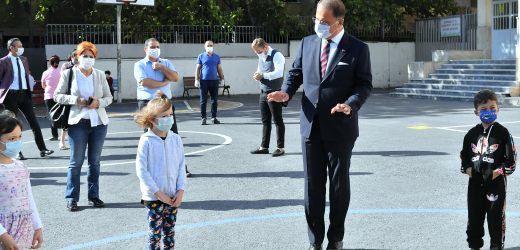 BAŞKAN ÇALIK’TAN OKUL ZİYARETİ