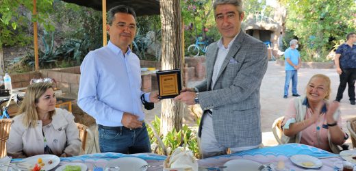 HUZUREVİ SAKİNLERİ İLK KEZ DIŞARI ÇIKTILAR